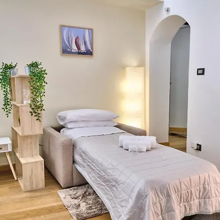 Centro-lecco Romantico Sul レッコ