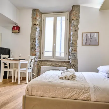 Lägenhet Centro-lecco Romantico Sul Lecco